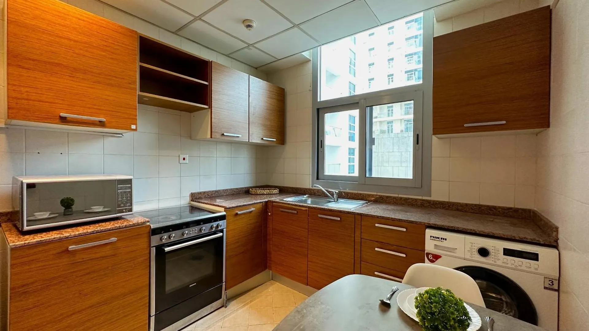 Apartment Big Studio W/ Balcony And Easy Access To The Beach Dubai United Arab Emirates